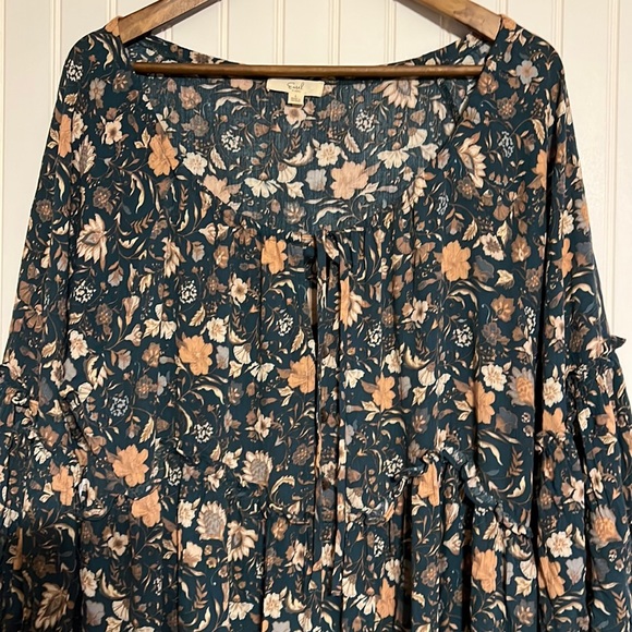 easel Dresses Easel Green Floral Dress Size Large Very Relaxed Fit